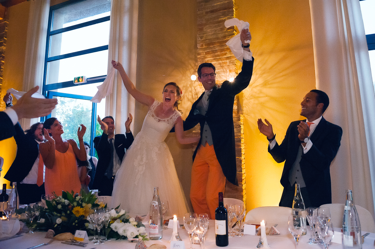 photographe mariage toulouse - Début de la soirée et du repas de mariage au domaine Le Meillon