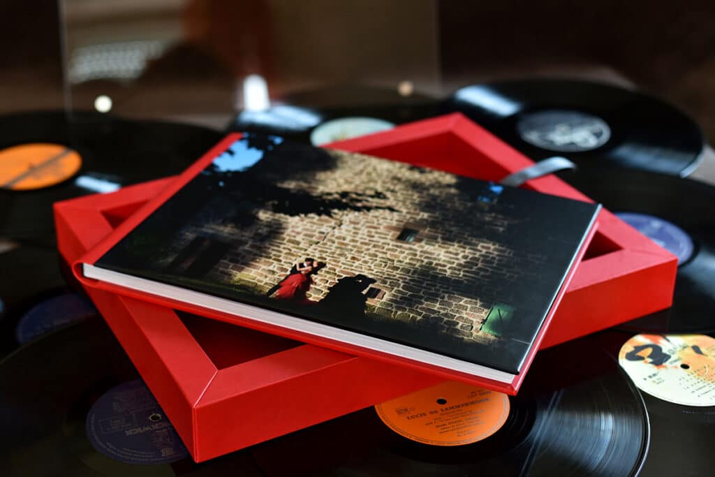 Le Go Book avec couverture et box rouge